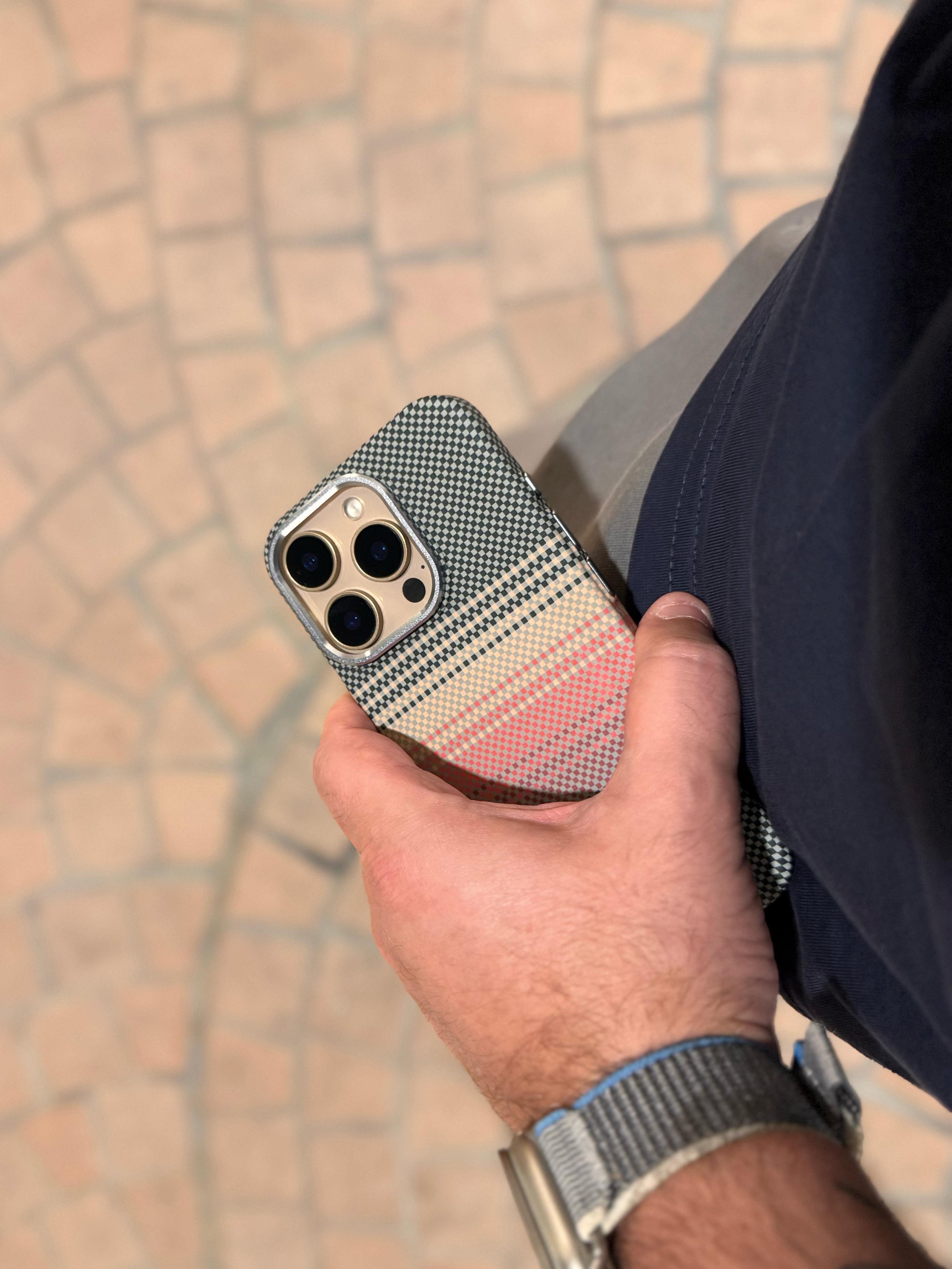 Kevlar Case for iPhone 15 Pro Max | Gray Kevlar Case for iPhone 15 Pro Max | Gray
